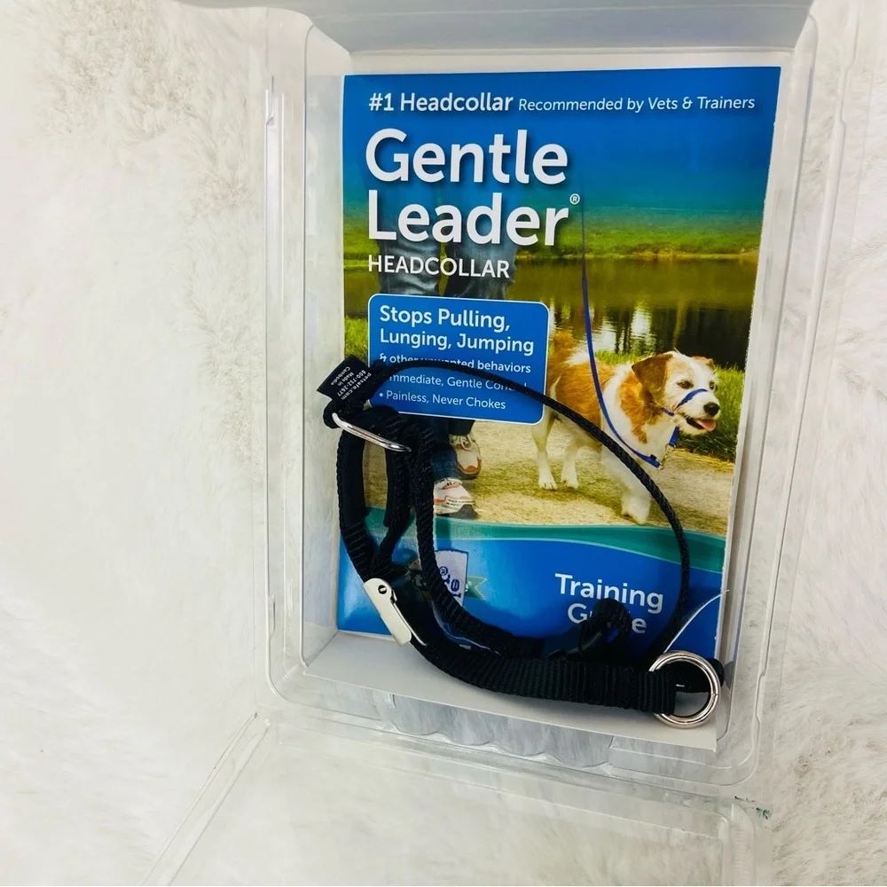 PetSafe Gentle Leader Headcollar stops pulling, lunging jumping petite under 5LB